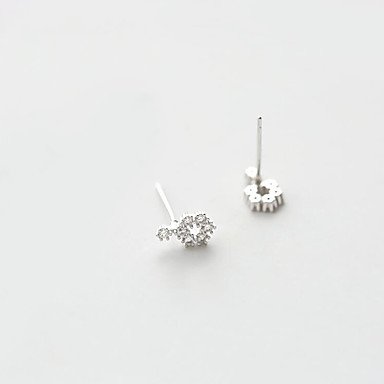 Cubic zirconia earrings, sterling silver snowflake simple, sweet, sterling silver gifts